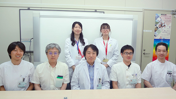 写真:スタッフ紹介