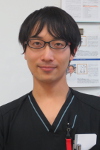 弘井 孝幸 近影