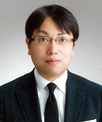 客員教授 岡 敬之