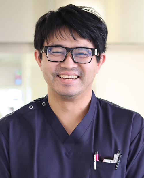中村　俊介