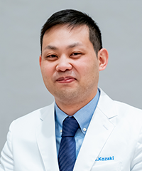 神前　拓平